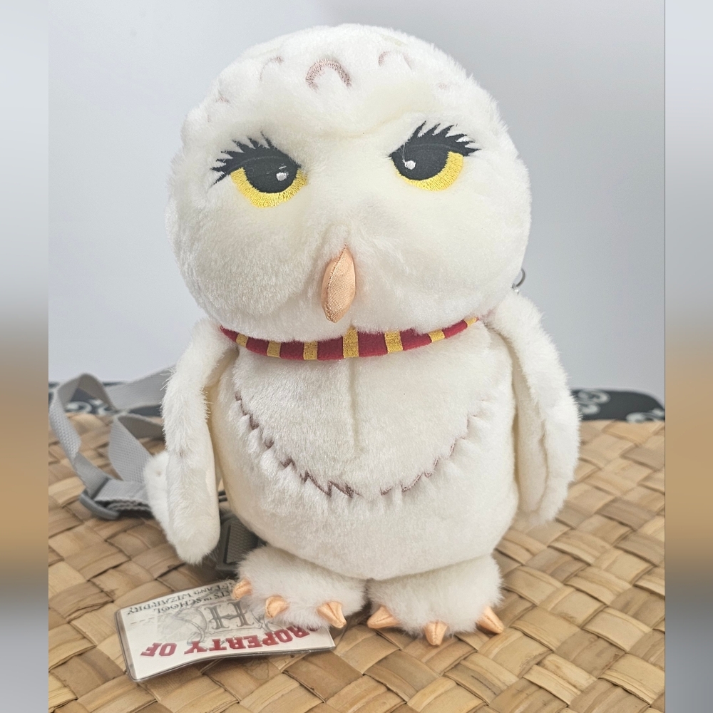 Harry Potter Hedwig Owl Plush Backpack with HP Charm NWOT
